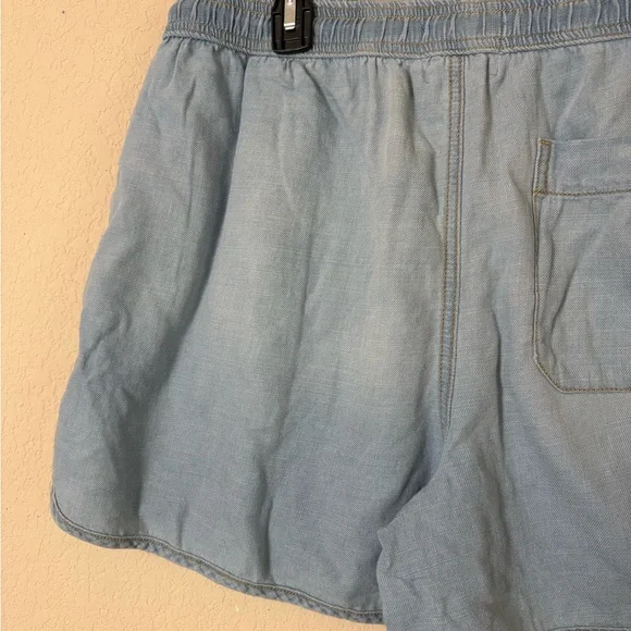 Urban Outfitters BDG Adriane Light Blue Relaxed Drawstring Shorts Size Large NWT - Picture 10 of 16